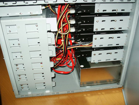 Technische info server - foto 3